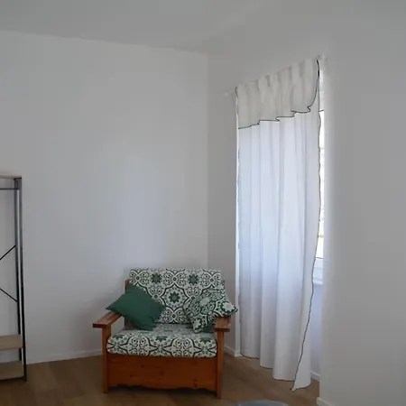 Apartman Wildflowers House - Japartments Genova